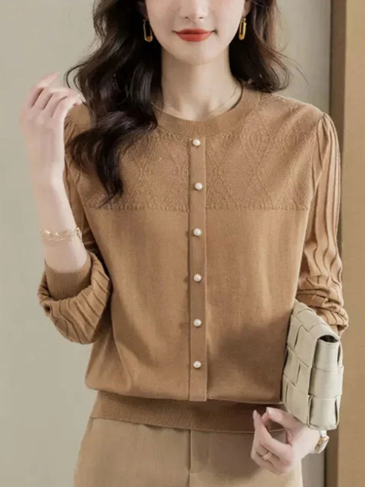 Fortuna | Effortless and Trendy winter Blouse