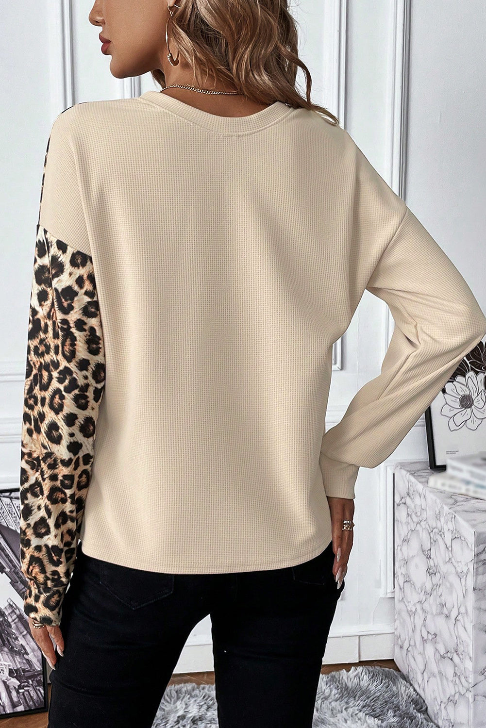 Sissi | Classic and Elegant winter Top