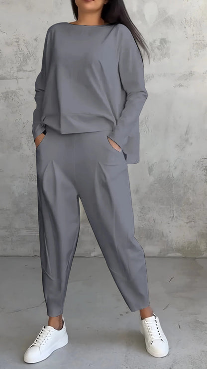 April | Tailored and Elegant winter Pants