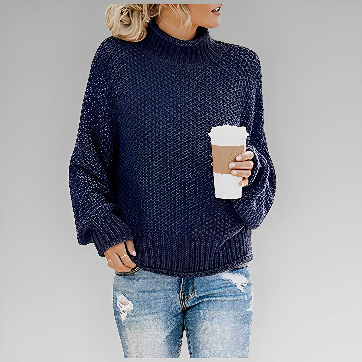 Lulu | Fashionable and Minimalist winter Pullover