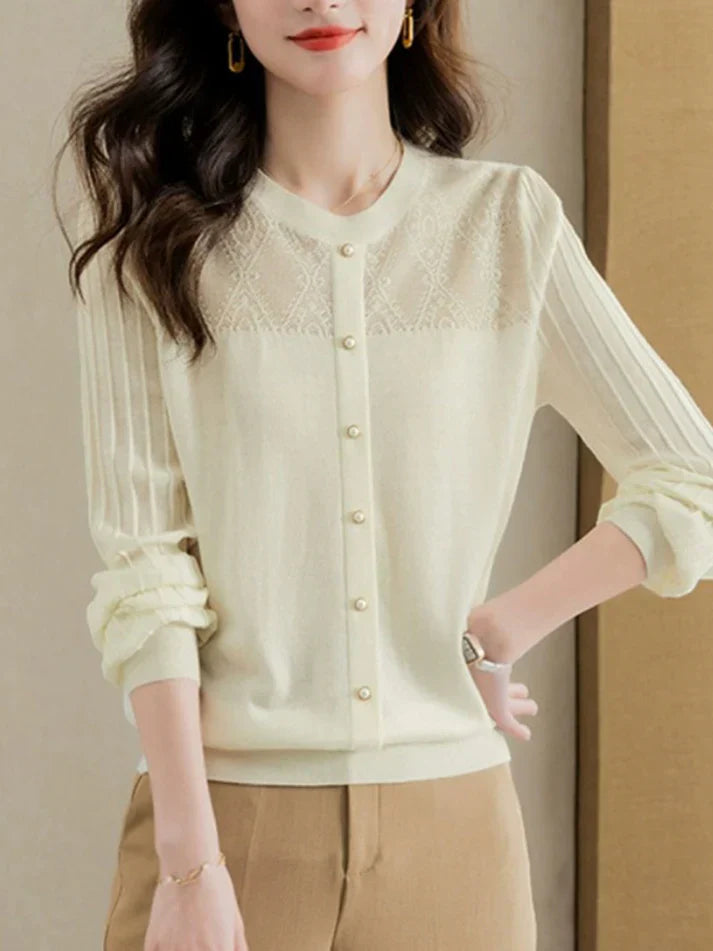 Fortuna | Effortless and Trendy winter Blouse