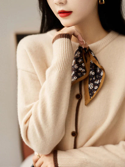 Daijah | Effortless and Trendy winter Cardigan