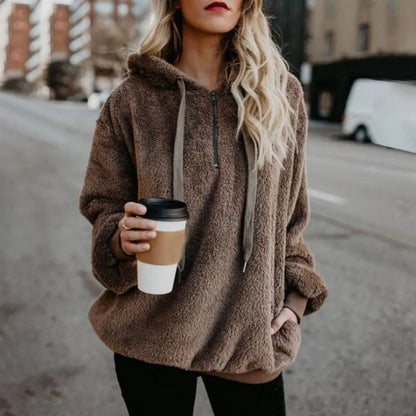 Zsófia | Simple and Stylish winter Hoodie