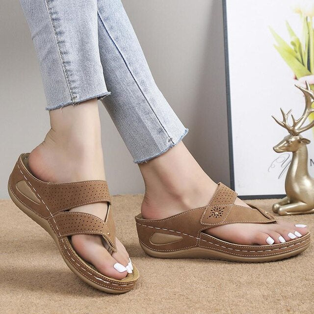 Trendy and supportive orthopedic general Sandals