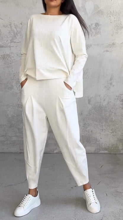 April | Tailored and Elegant winter Pants