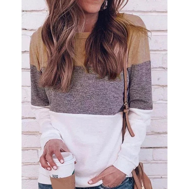 Rebekka | Casual and Relaxed winter T-shirt